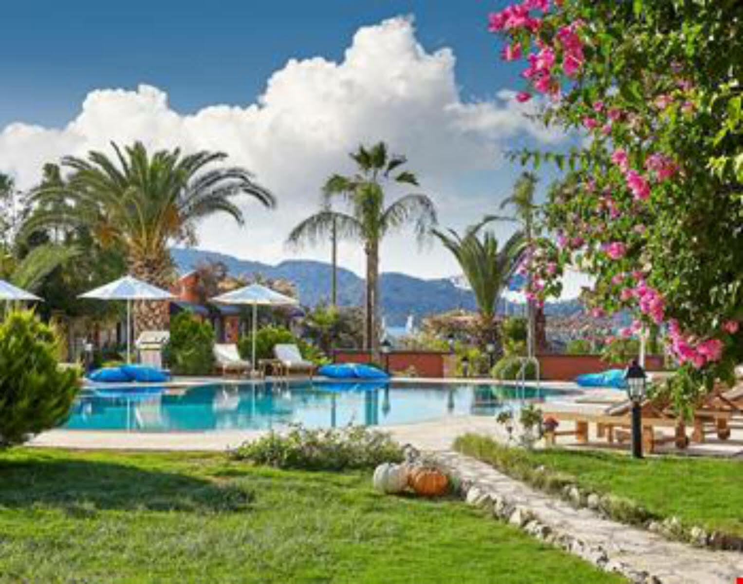 Fi Light Solto Boutique Beach Hotel Selimiye  Luaran gambar